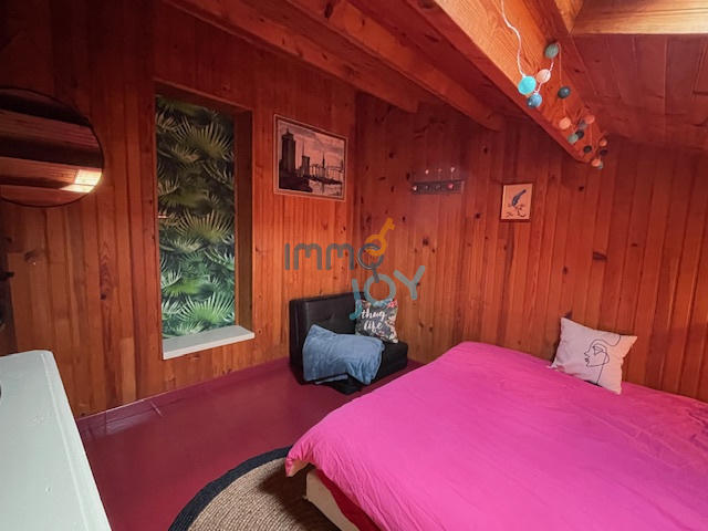 Maison - 192 m² - 6 pièces