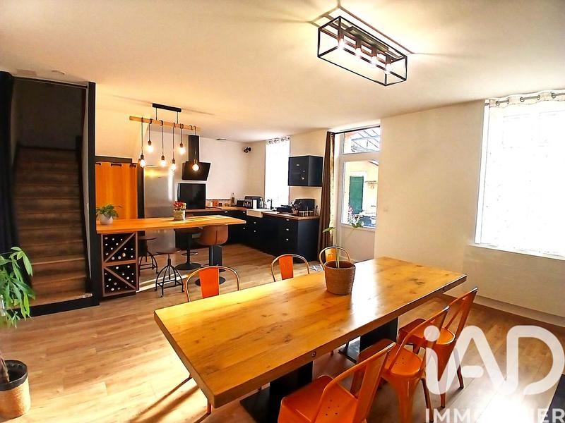 Maison - 144 m² - 6 pièces