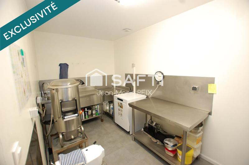 Local commercial - 119 m² - 4 pièces