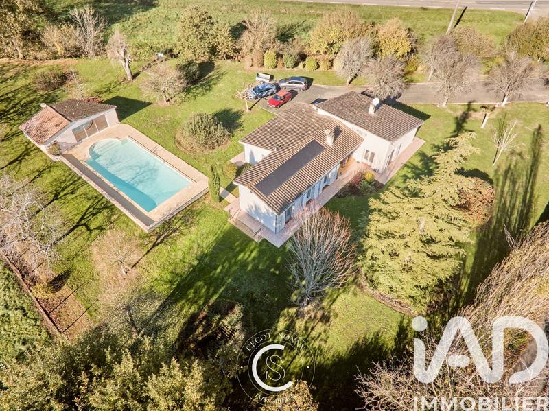 Maison - 122 m² - 4 pièces