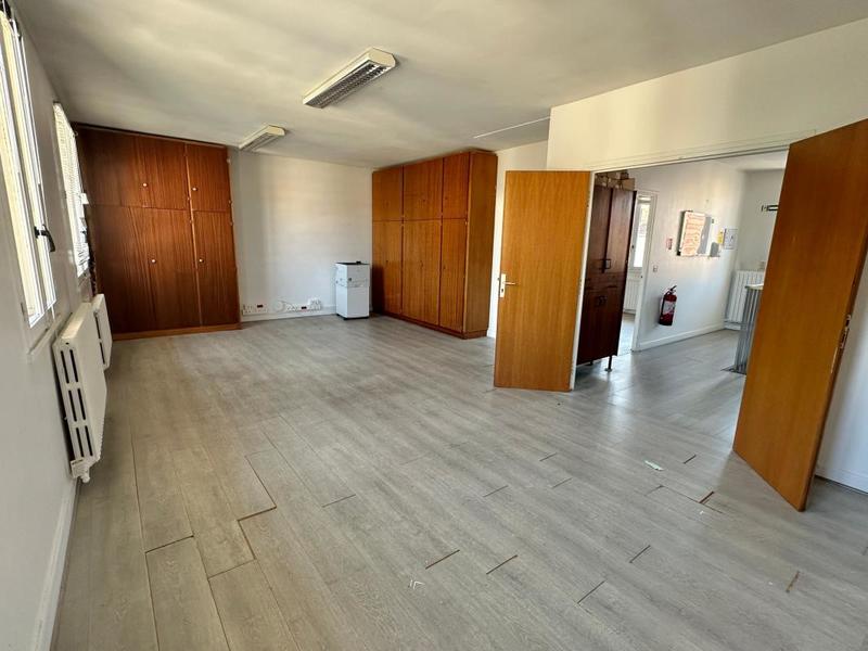 Bureau - 120 m²