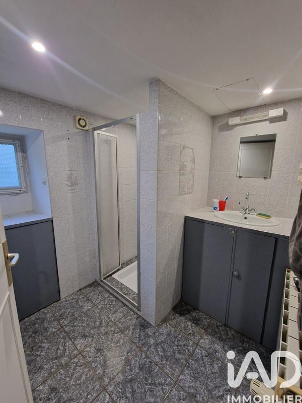 Maison - 195 m² - 6 pièces