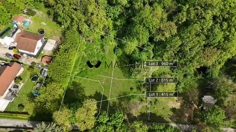 Terrain - 815 m²