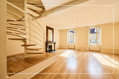 Appartement - 75 m² - 4 pièces