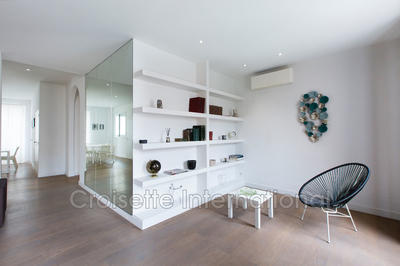 Appartement - 150 m² - 4 pièces