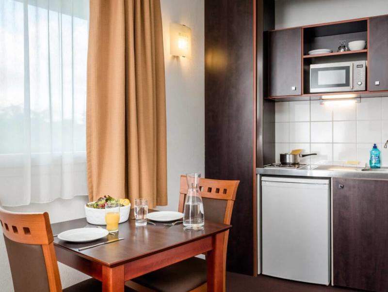 Studio - 20 m² - 1 pièce