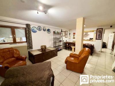 Maison - 85 m² - 4 pièces