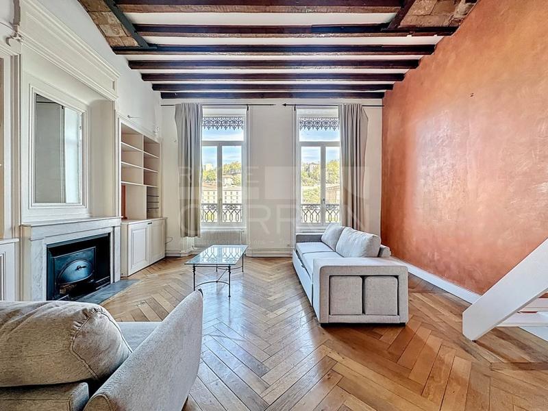Appartement - 67 m² - 2 pièces
