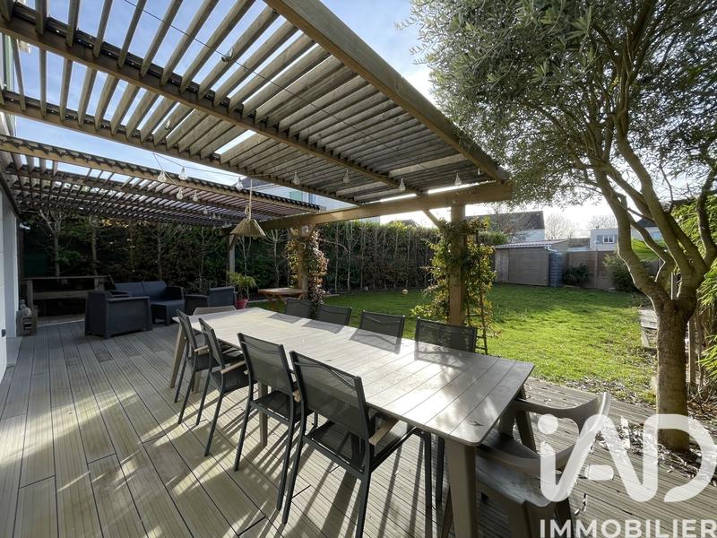 Maison - 141 m² - 7 pièces