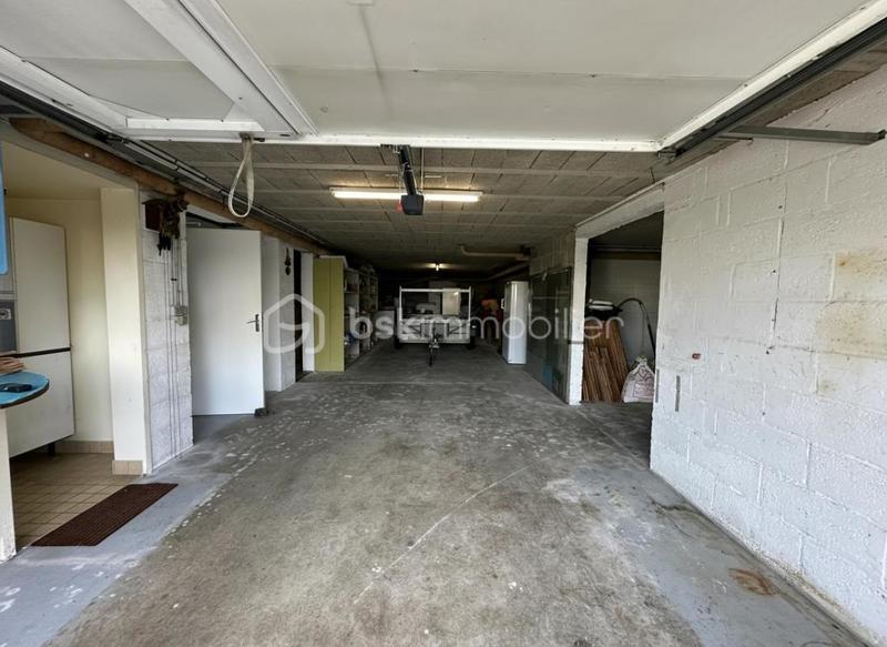 Maison - 160 m² - 7 pièces