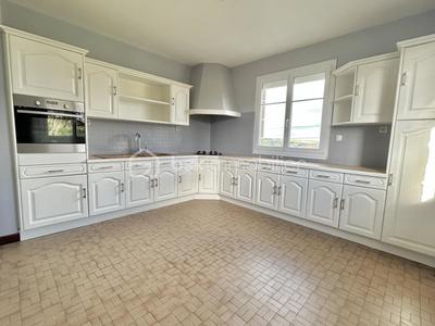 Maison - 108 m² - 5 pièces