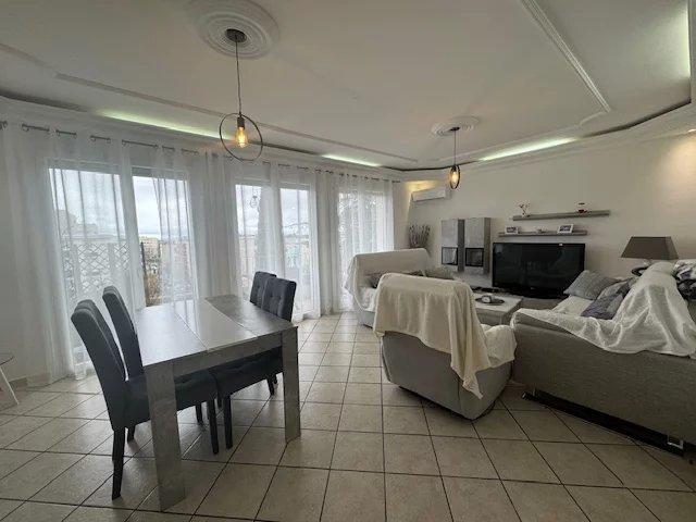 Appartement - 74 m² - 3 pièces