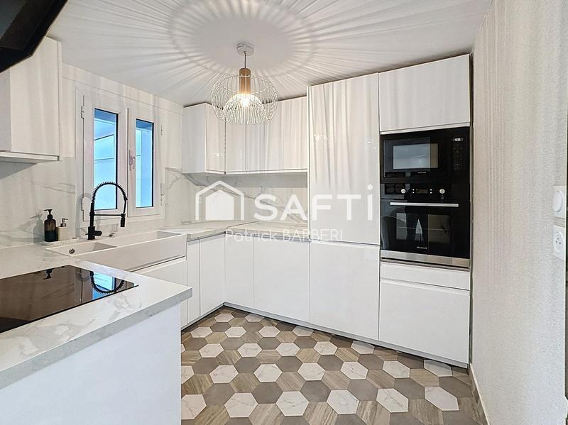 Maison - 105 m² - 6 pièces