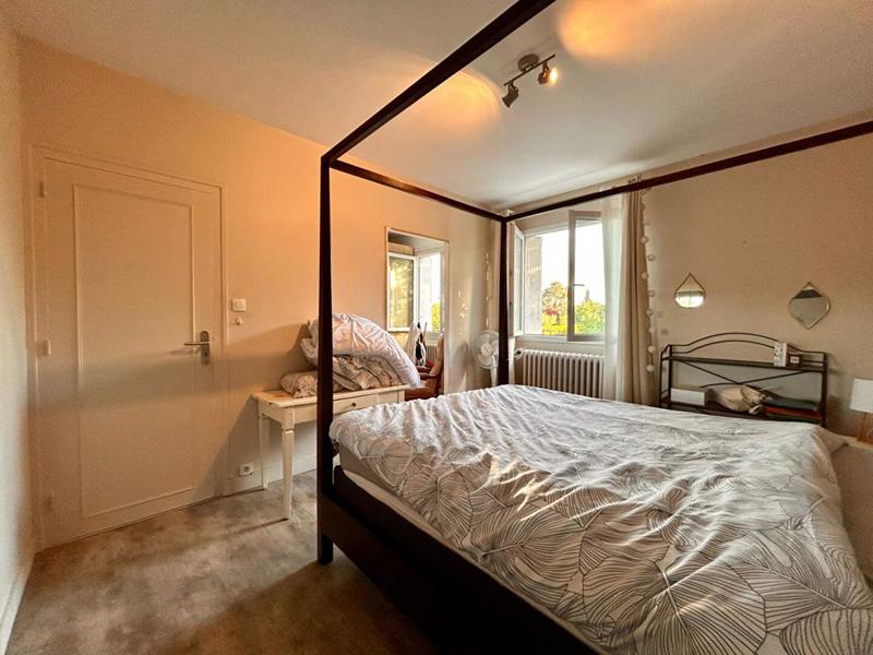 Maison - 192 m² - 8 pièces