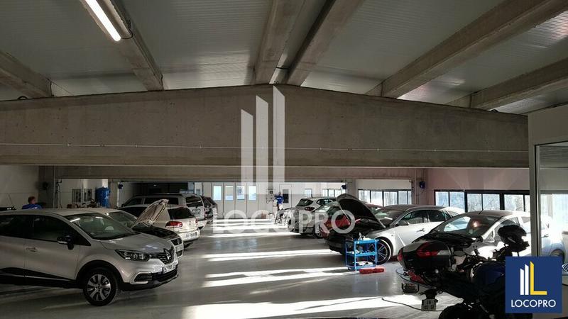 Local d'activité / Entrepôt - 578 m²