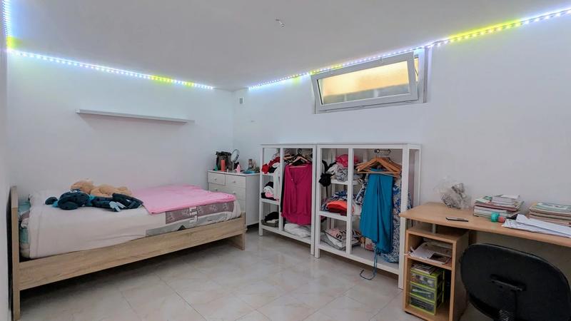 Appartement - 180 m² - 5 pièces