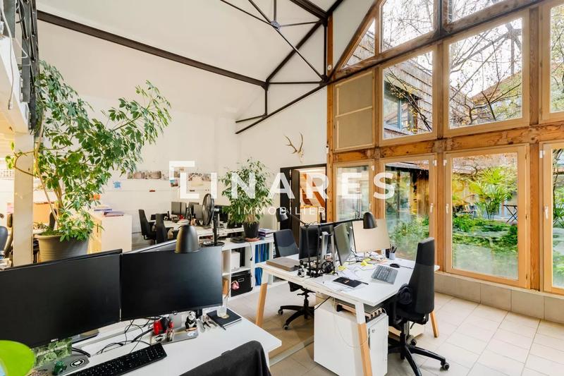 Bureau - 350 m² - 8 pièces