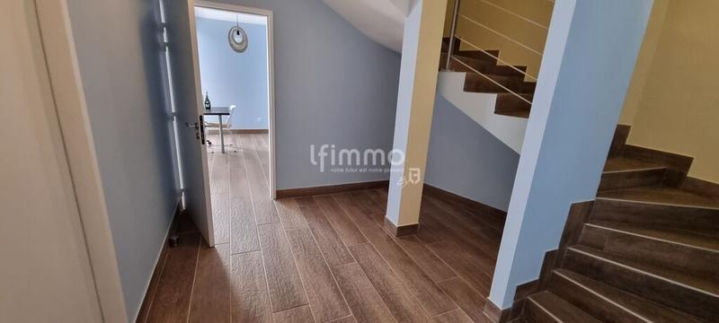 Maison - 193 m² - 7 pièces