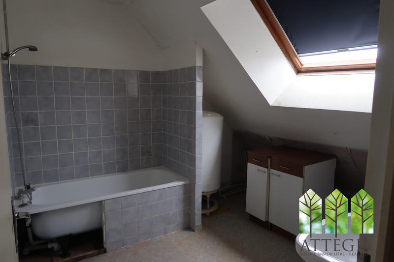 Maison - 130 m² - 8 pièces