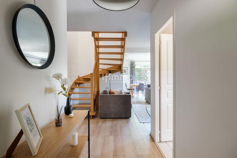 Maison de ville - 115 m² - 5 pièces