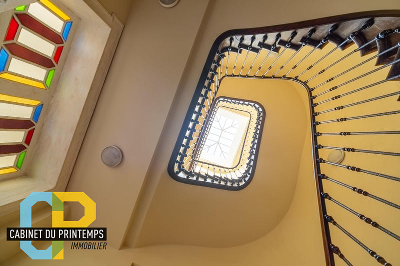 Appartement - 178 m² - 5 pièces