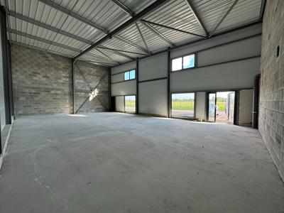 Local commercial - 150 m² - 1 pièce