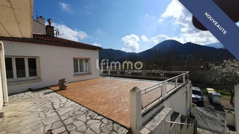 Immeuble - 417 m² - 15 pièces