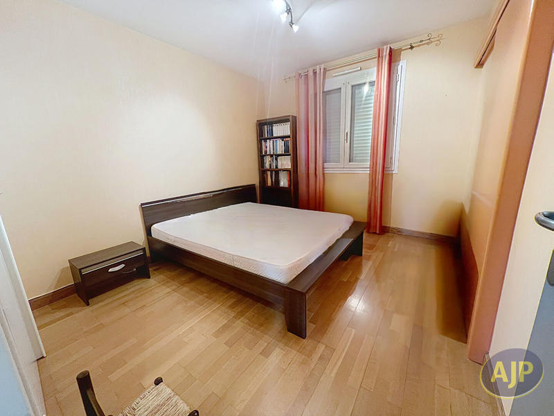 Maison - 102 m² - 4 pièces