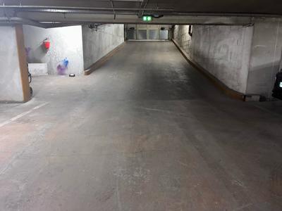 Parking / Garage - 13 m²