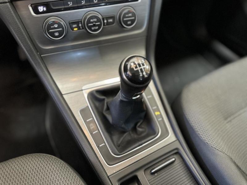 Volkswagen Golf 1.6 Tdi - 110ch Bluemotion technology Suivi complet