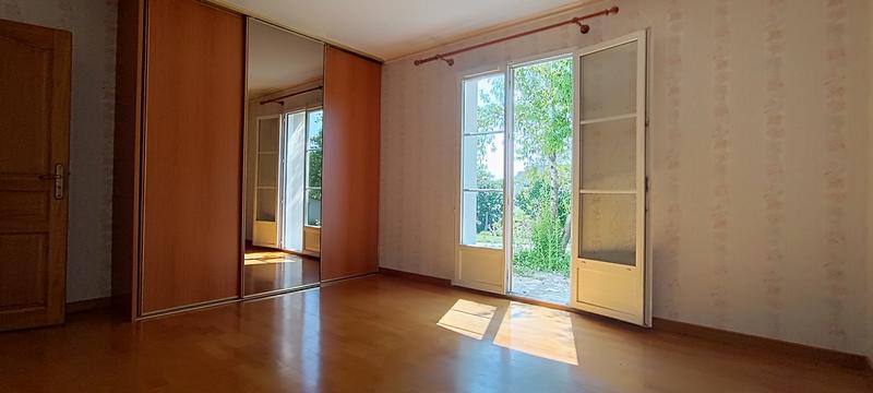 Maison traditionnelle - 205 m² - 7 pièces