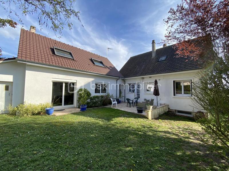 Maison - 170 m² - 7 pièces