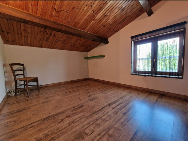 Maison - 136 m² - 6 pièces