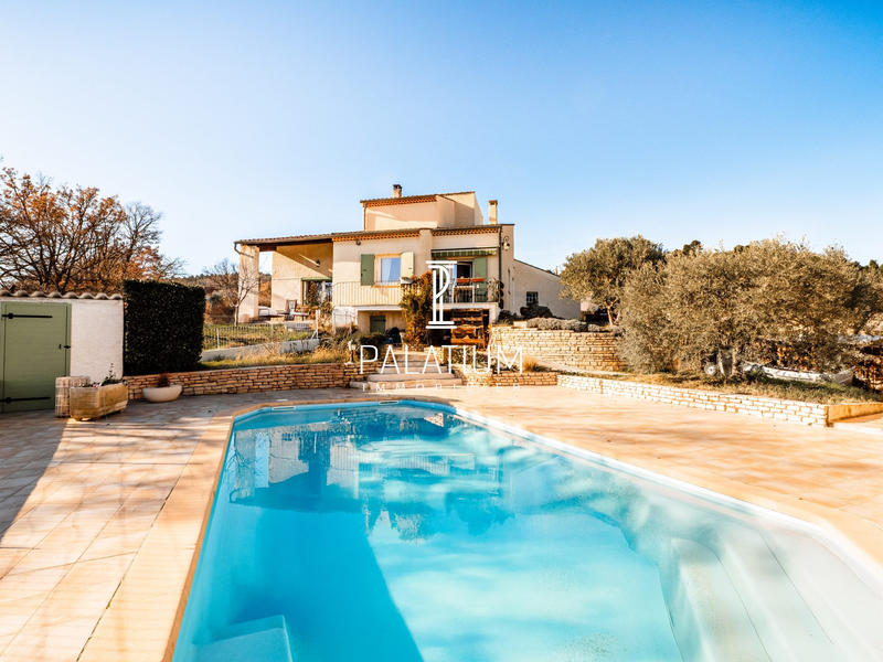 Maison - 148 m² - 4 pièces