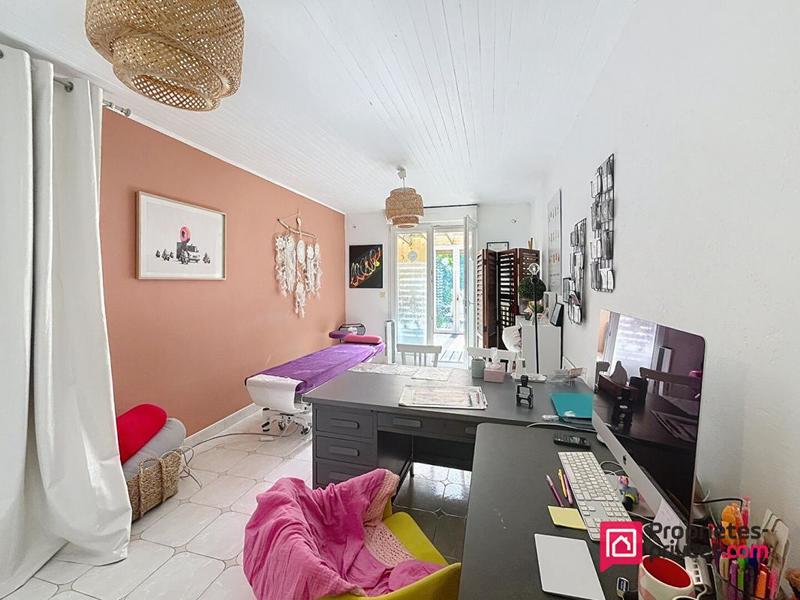 Maison - 174 m² - 8 pièces