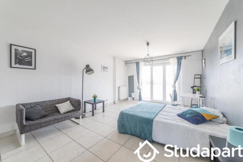 Chambre - 15 m² - 1 pièce