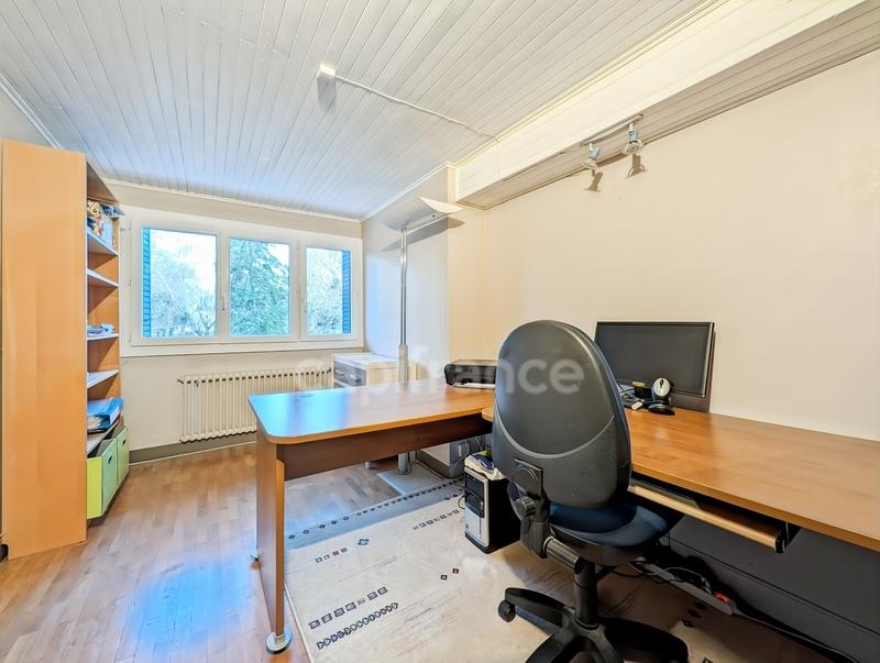 Maison - 189 m² - 7 pièces