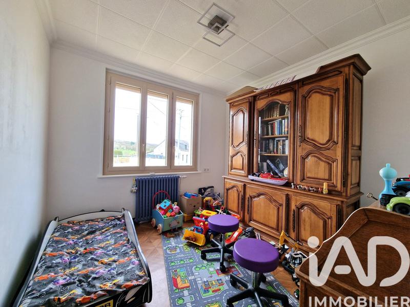 Maison - 94 m² - 5 pièces