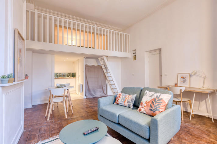 Studio - 30 m² - 1 pièce