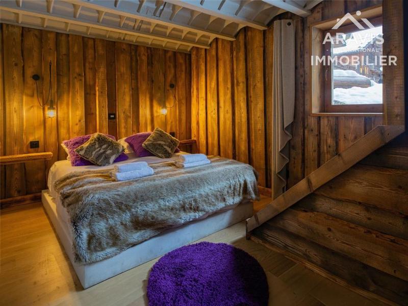 Châlet - 340 m² - 10 pièces