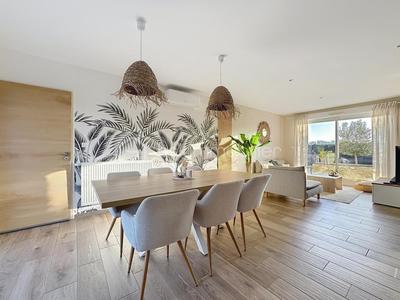 Maison - 98 m² - 4 pièces