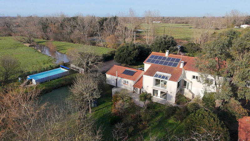 Maison - 164 m² - 7 pièces