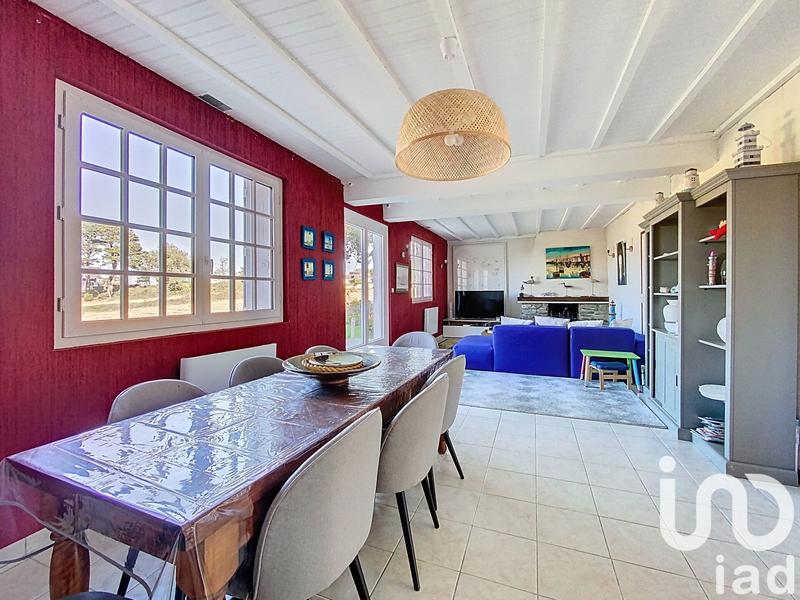 Maison - 161 m² - 8 pièces