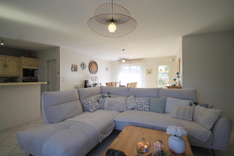 Maison - 93 m² - 4 pièces