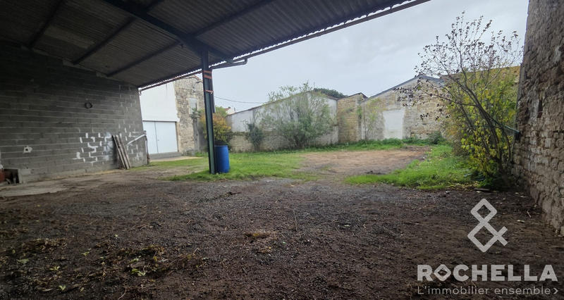 Maison ancienne - 227 m² - 9 pièces