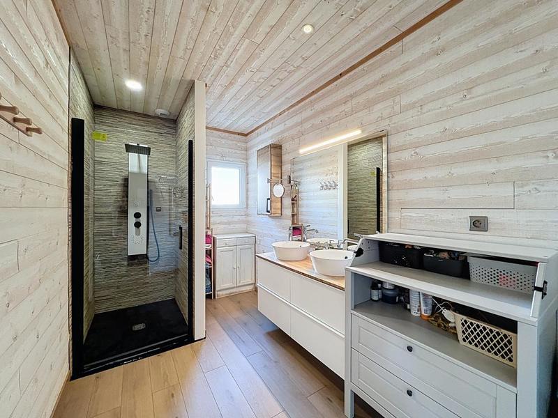 Maison - 101 m² - 4 pièces