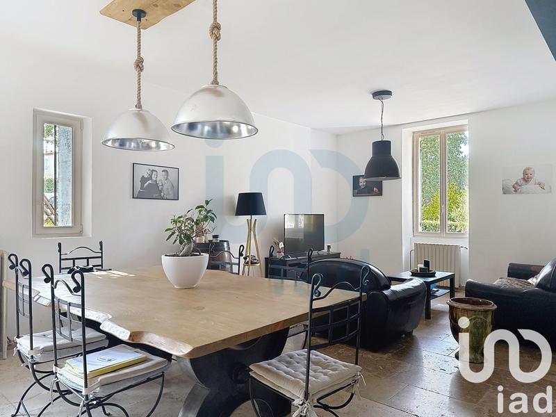 Maison - 250 m² - 6 pièces