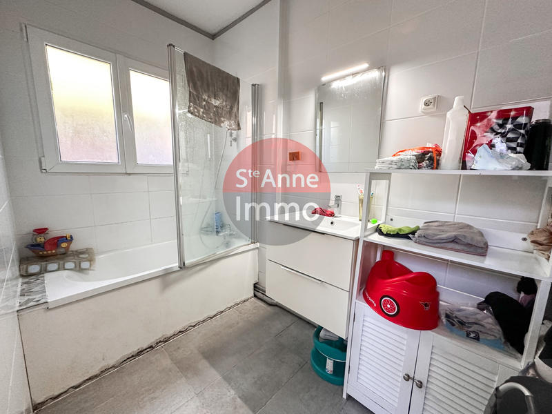 Maison - 105 m² - 5 pièces