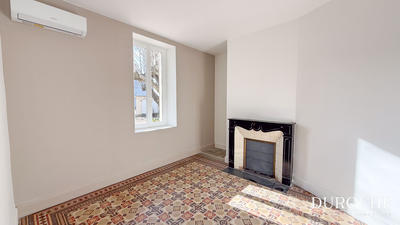 Maison de village - 102 m² - 3 pièces