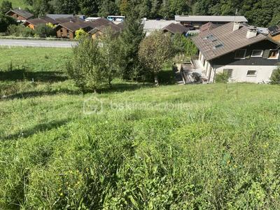 Terrain constructible - 663 m²